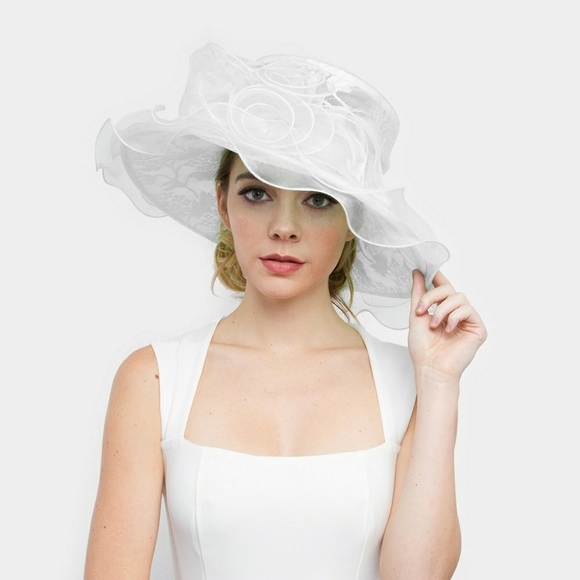 Medium Lace Organza Hat W/ Two Rose in Center - Picture 1 of 3